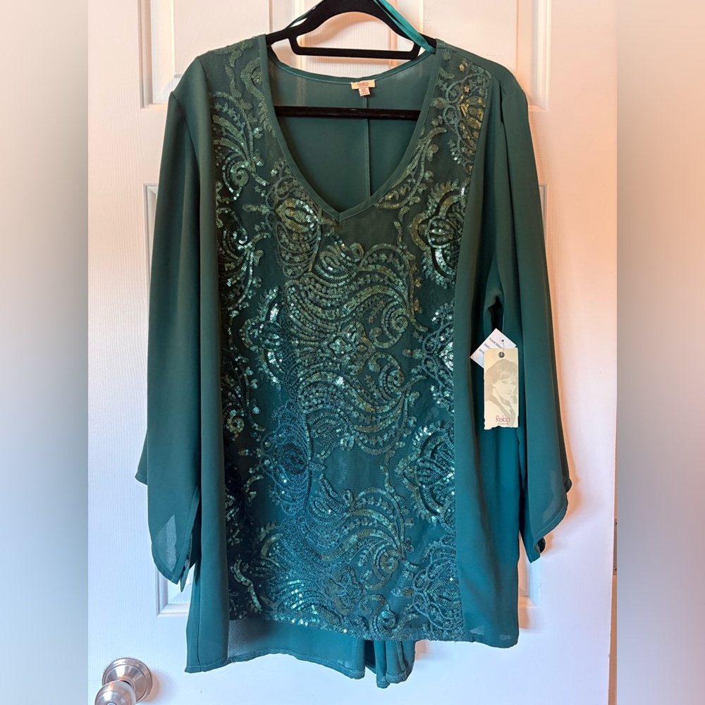 Reba Lace and Glitter Green Vneck Top - 2X - NWT